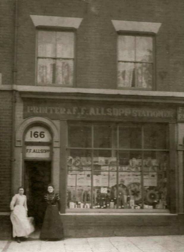 A picture of Allsopp Bookbinders in 1901